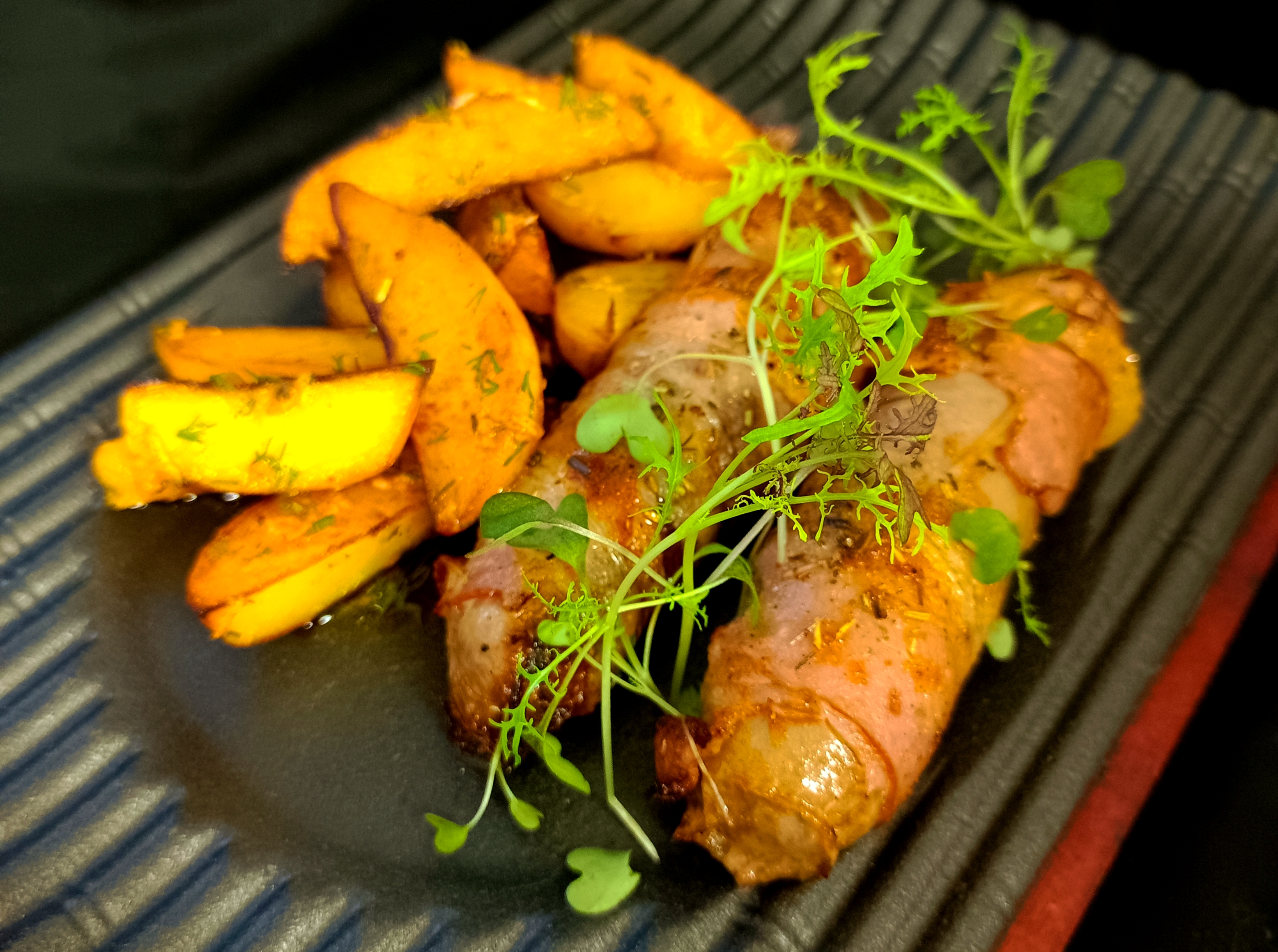 Баварская сковородка с купатами Баварская сковородка с купатами